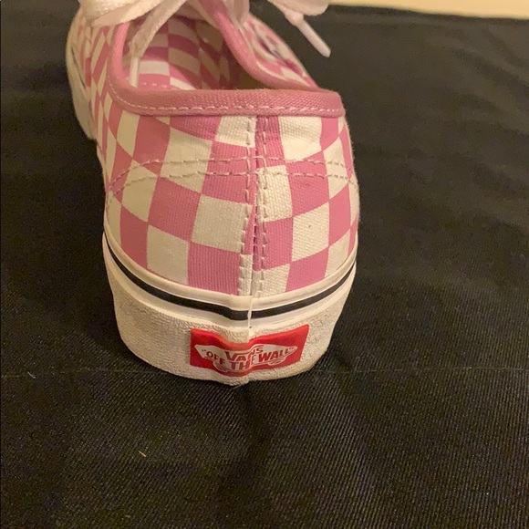 Pink checkered Vans - Picture 3 of 10